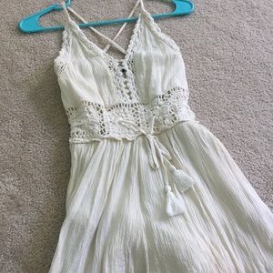 American Eagle Cream Romper